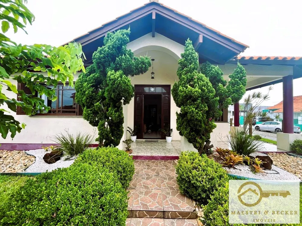 Casa, 4 quartos, 182 m² - Foto 3