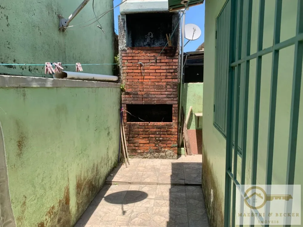 Casa, 4 quartos, 102 m² - Foto 1