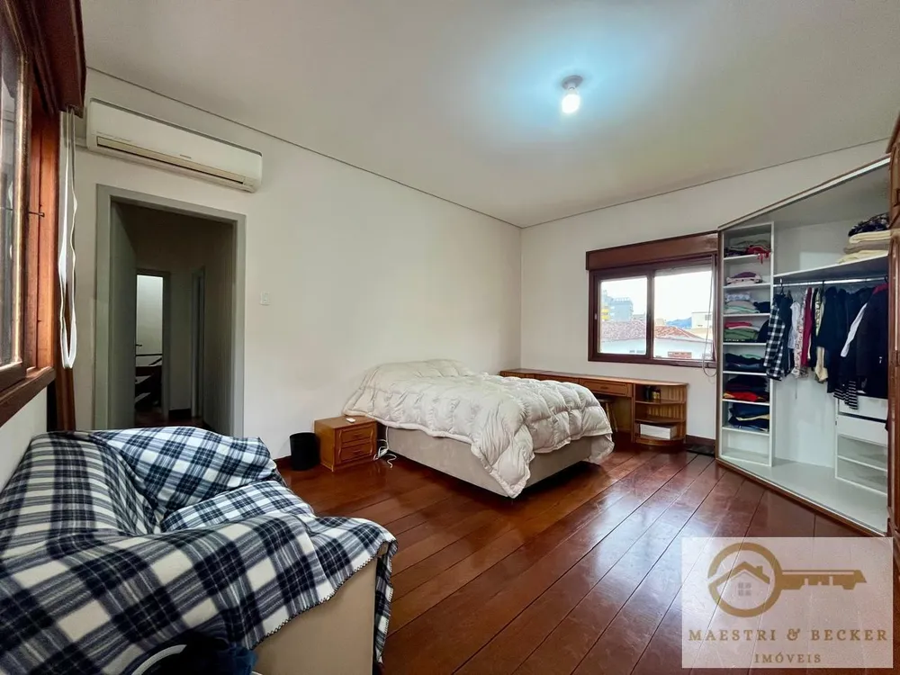 Casa, 3 quartos, 200 m² - Foto 4