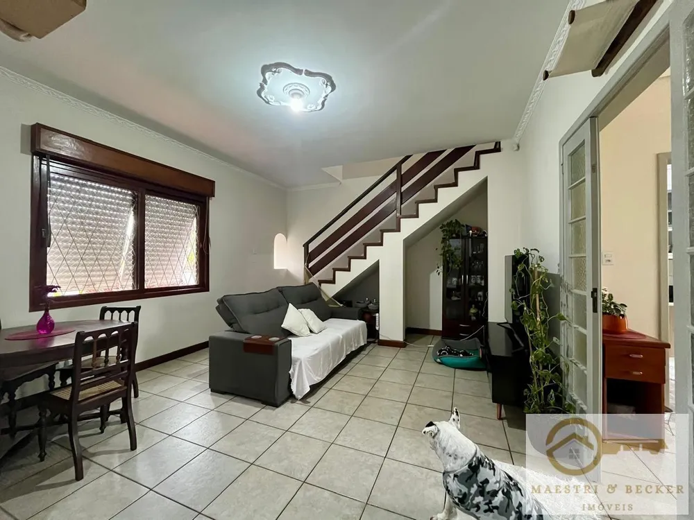 Casa, 3 quartos, 200 m² - Foto 1