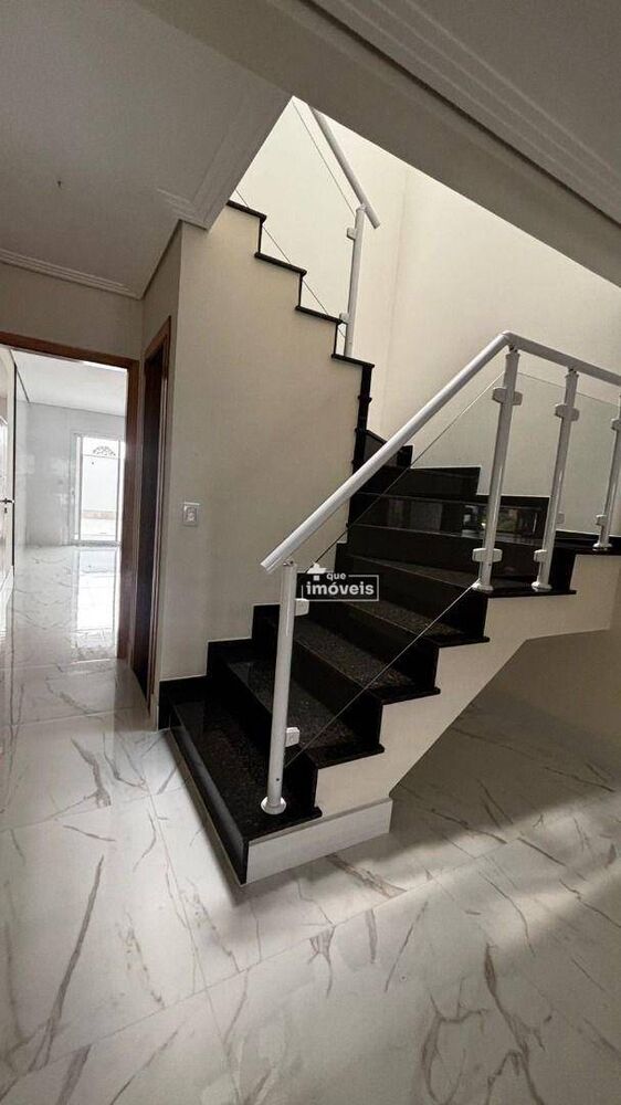 Casa à venda com 3 quartos, 130m² - Foto 3