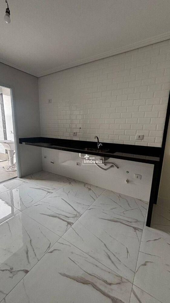 Casa à venda com 3 quartos, 130m² - Foto 2