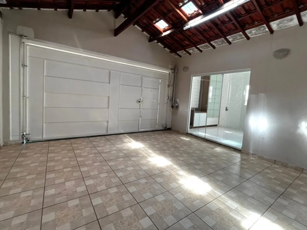 Casa, 3 quartos, 170 m² - Foto 2