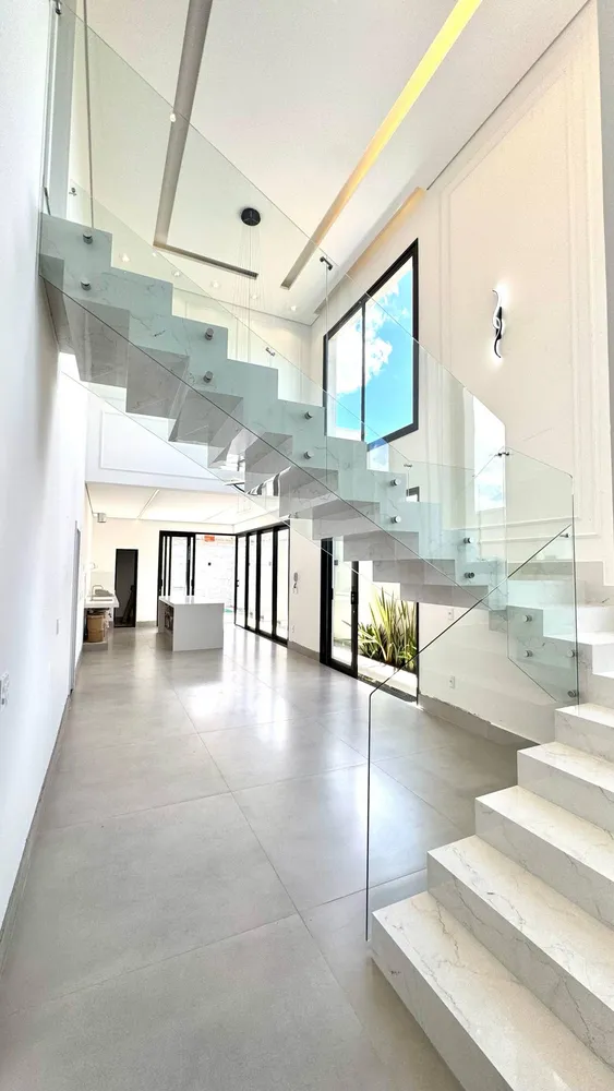 Casa, 4 quartos, 230 m² - Foto 4