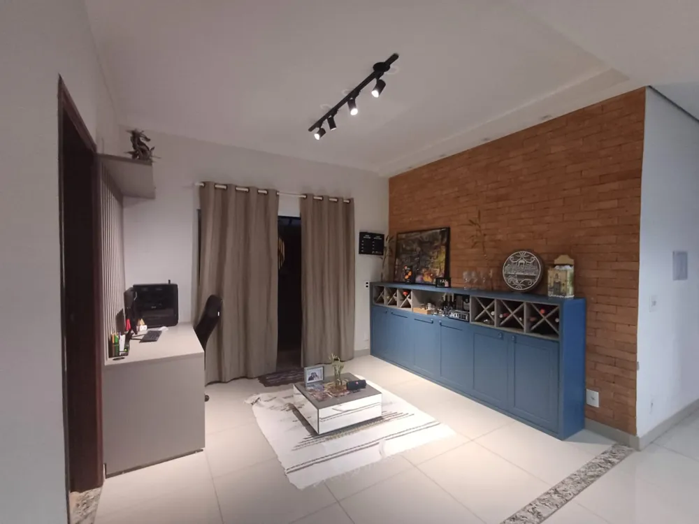 Casa, 2 quartos, 155 m² - Foto 1