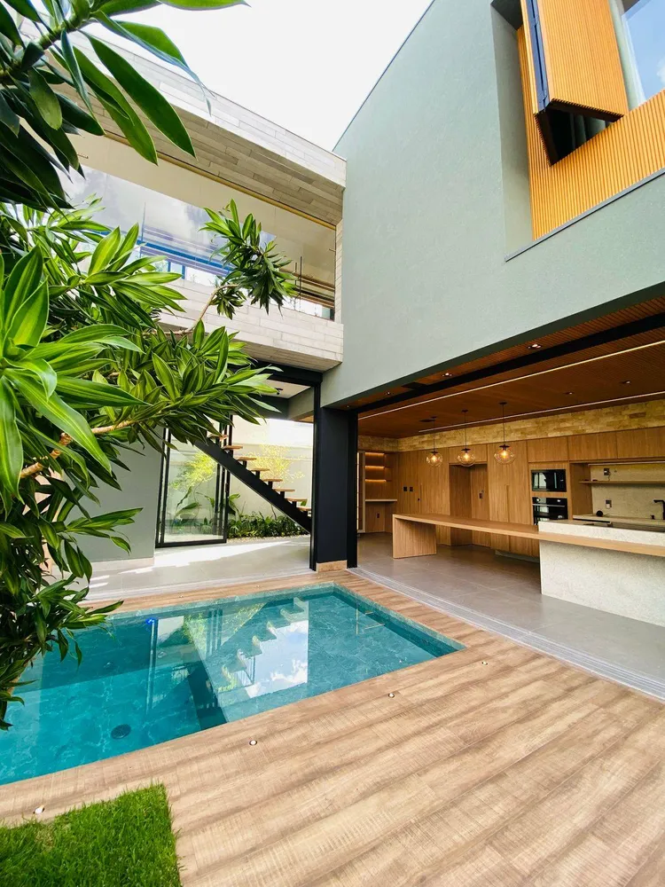 Casa, 4 quartos, 304 m² - Foto 2