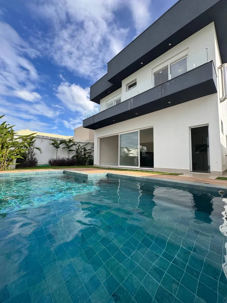 Casa, 4 quartos, 270 m² - Foto 1