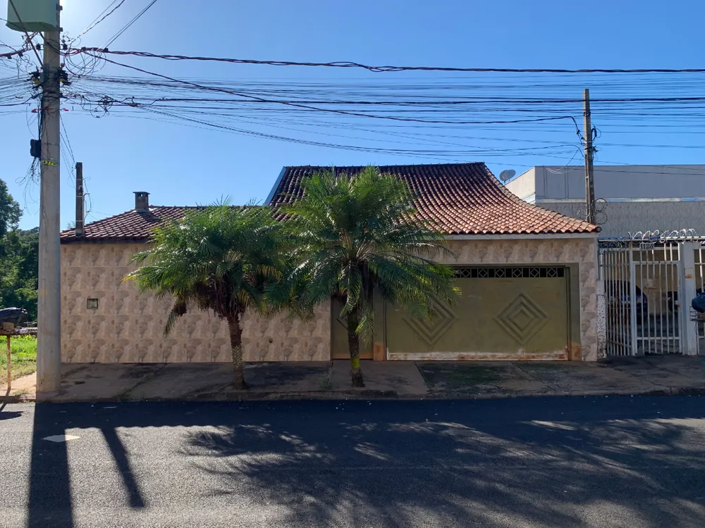 Casa, 3 quartos, 180 m² - Foto 1