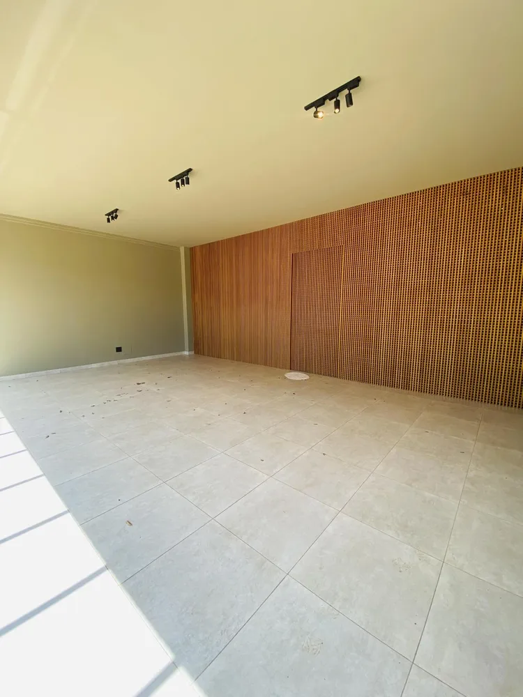 Casa, 3 quartos, 238 m² - Foto 4