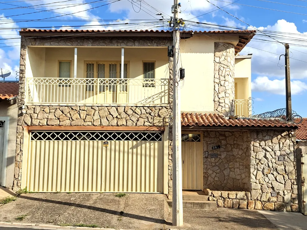 Casa, 3 quartos, 283 m² - Foto 2