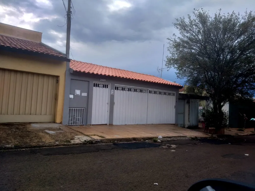 Casa, 3 quartos, 137 m² - Foto 2