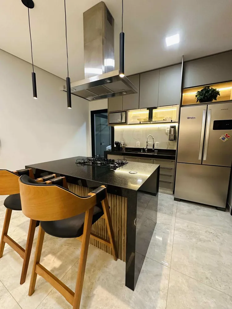 Casa, 3 quartos, 171 m² - Foto 3