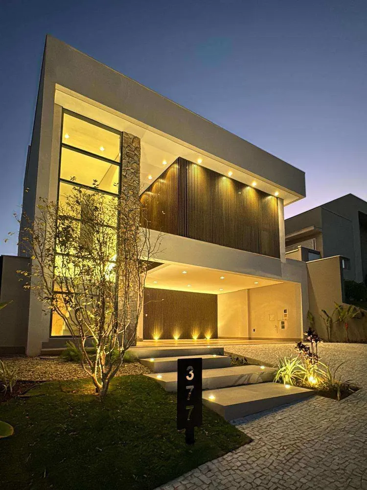 Casa, 4 quartos, 317 m² - Foto 1
