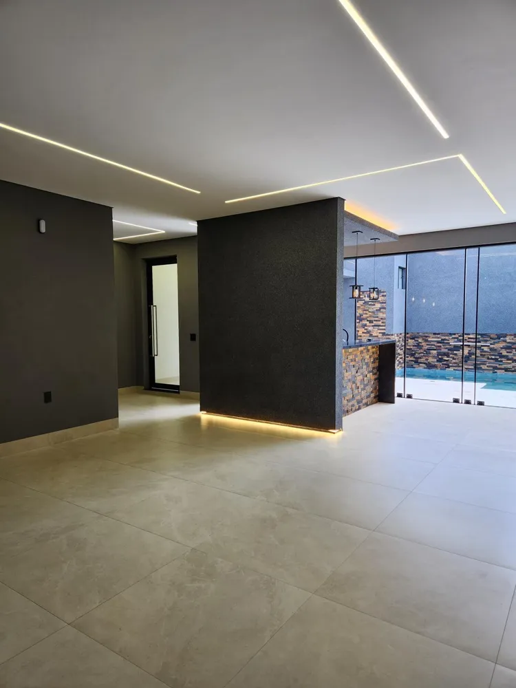 Casa, 3 quartos, 216 m² - Foto 4