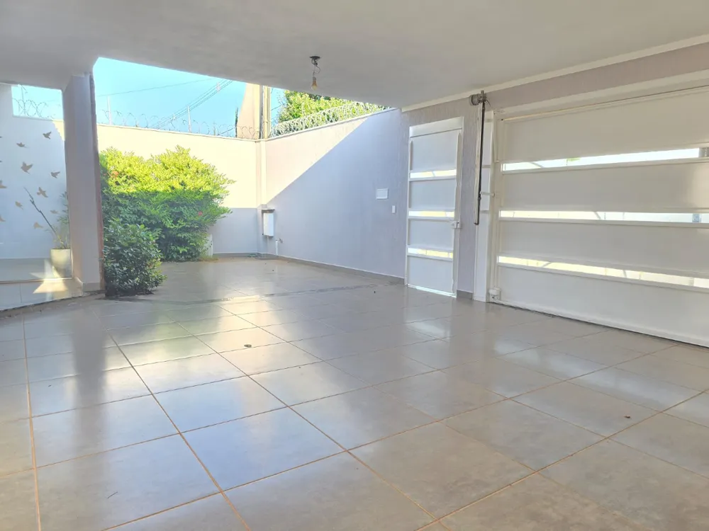 Casa, 3 quartos, 198 m² - Foto 1