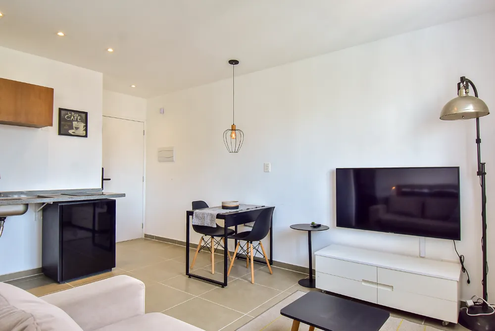 Apartamento, 1 quarto, 37 m² - Foto 2