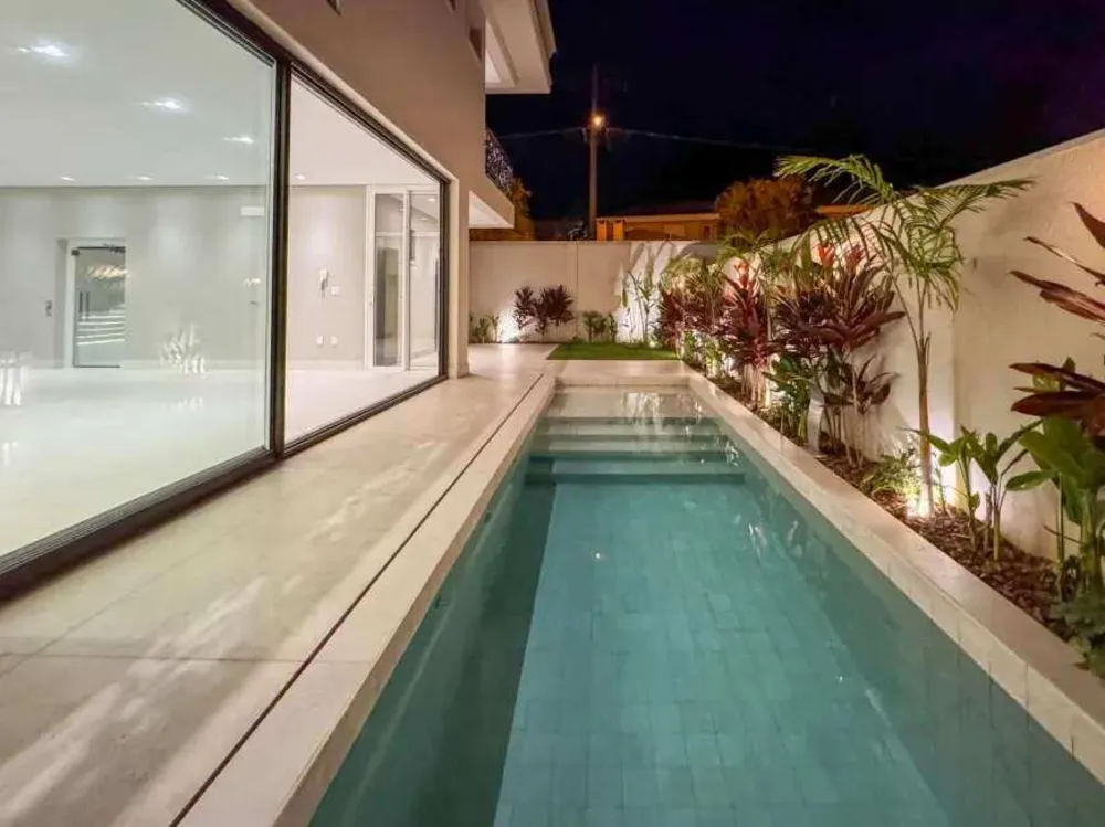 Casa, 4 quartos, 288 m² - Foto 2