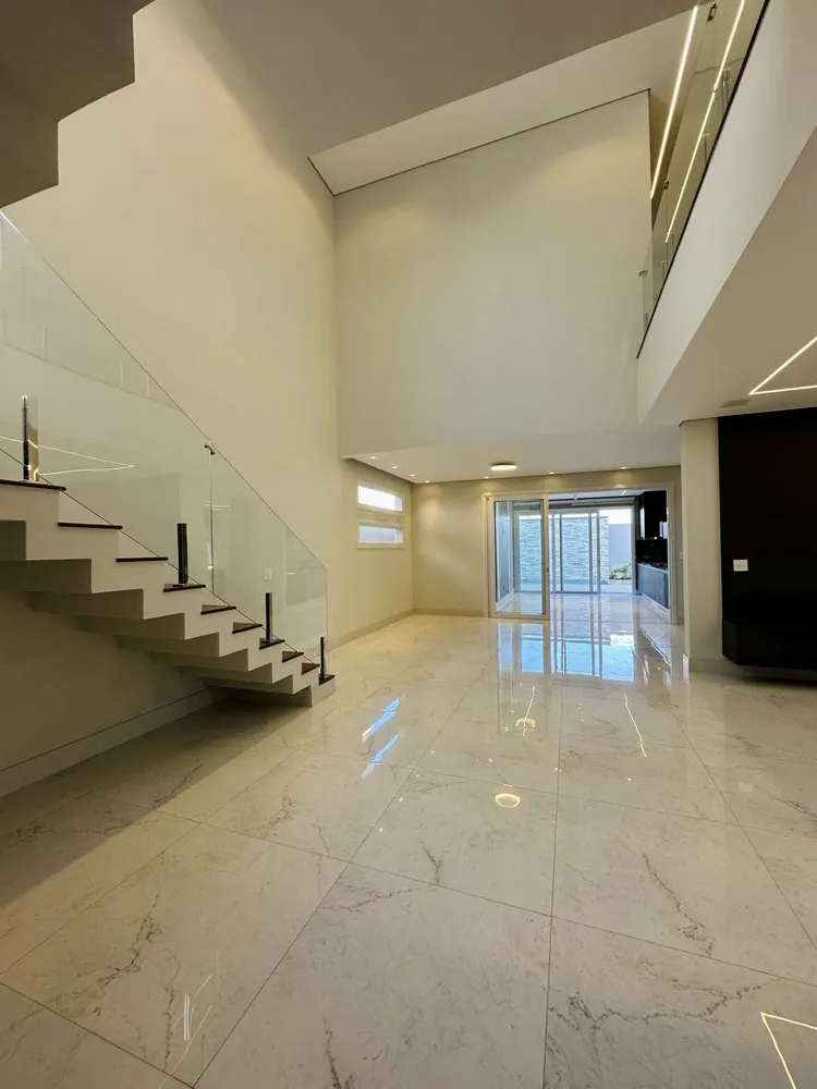 Casa, 4 quartos, 293 m² - Foto 2