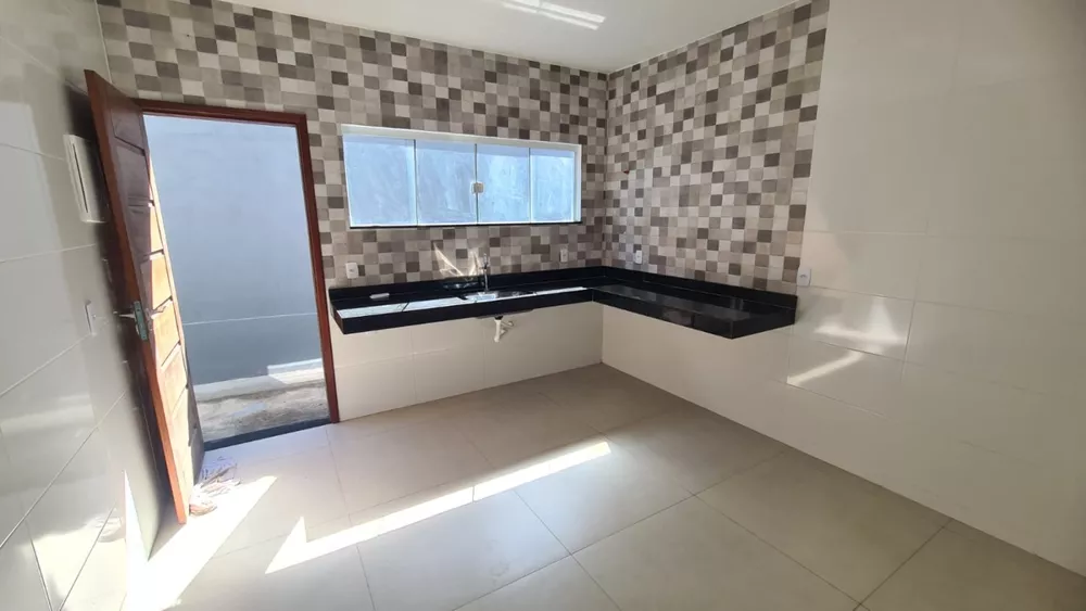 Casa, 3 quartos, 95 m² - Foto 2