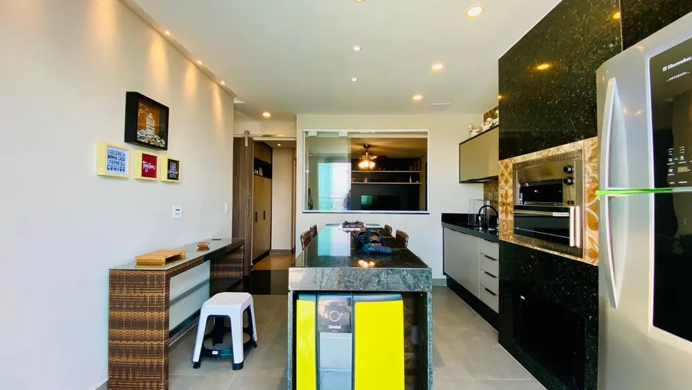 Cobertura, 4 quartos, 250 m² - Foto 2