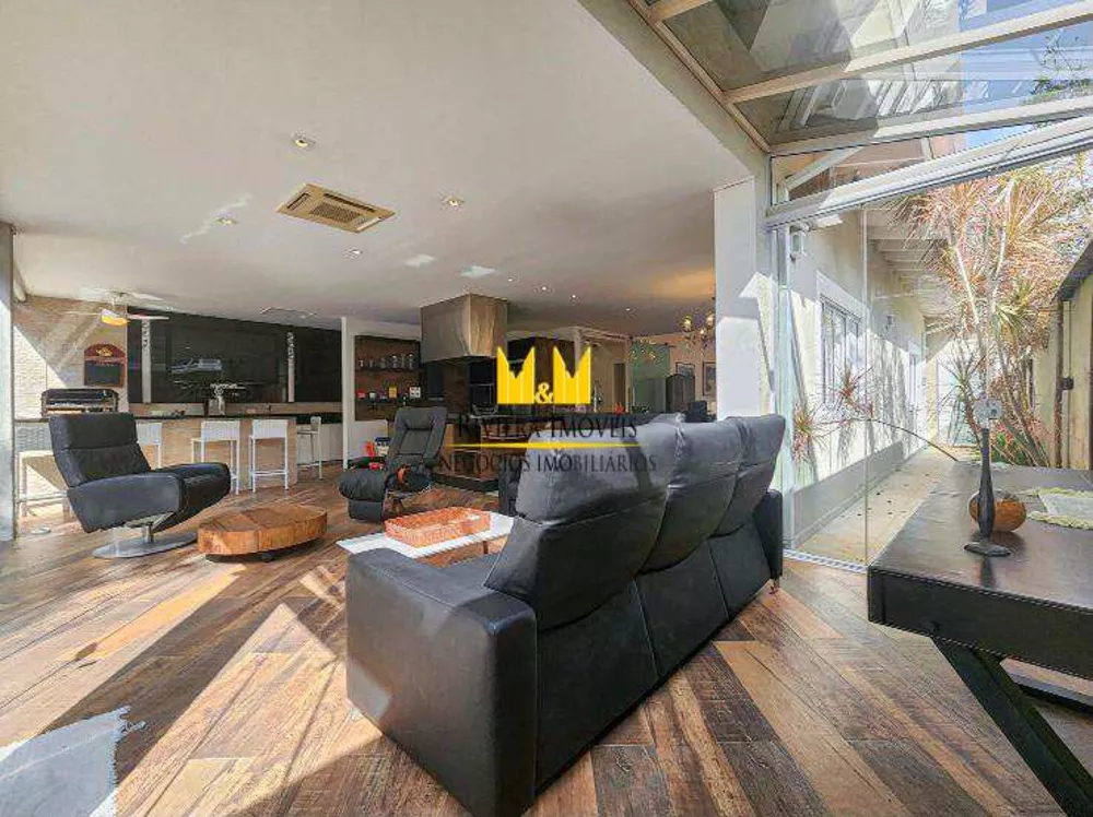 Casa à venda com 5 quartos, 348m² - Foto 3