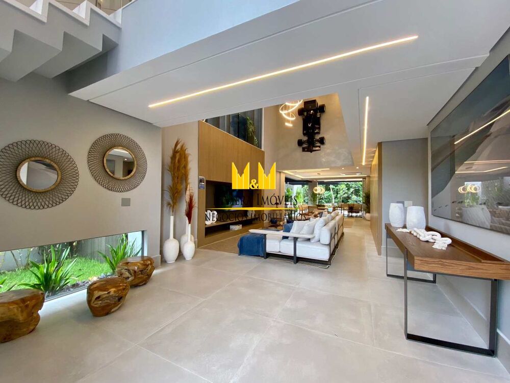 Casa, 5 quartos, 348 m² - Foto 3