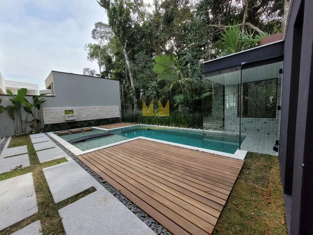 Casa, 5 quartos, 389 m² - Foto 2