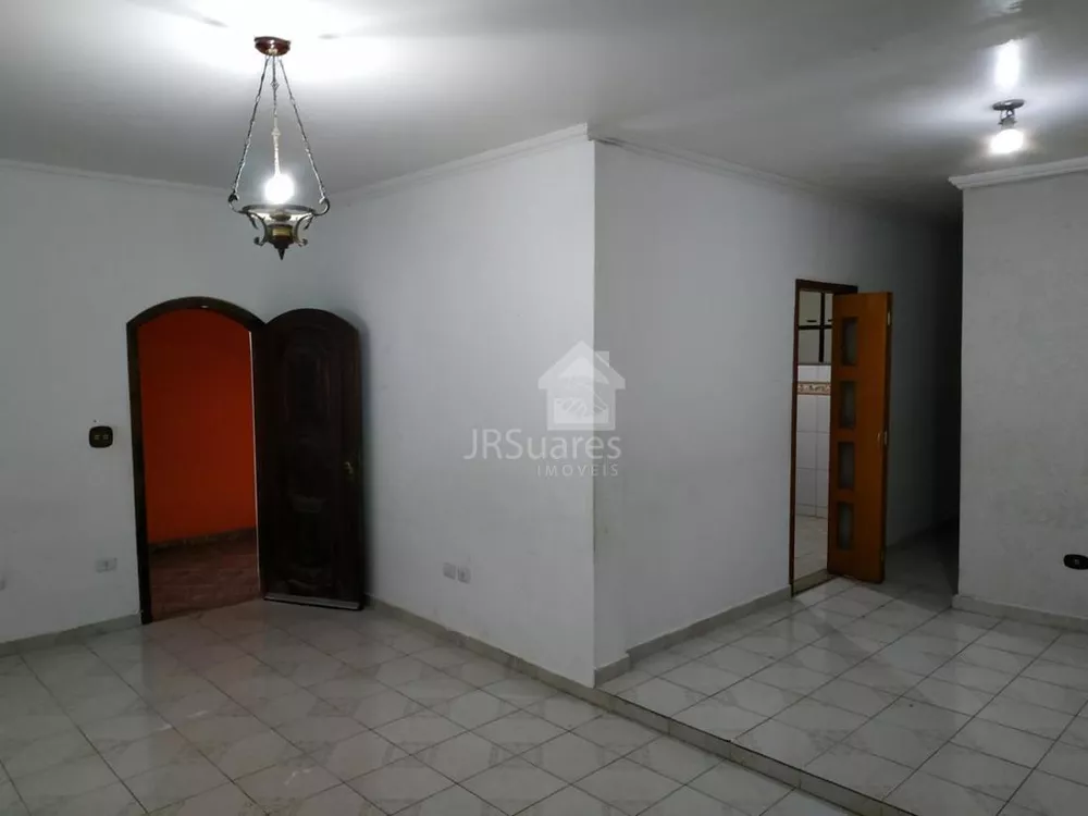 Casa à venda com 3 quartos, 321m² - Foto 1