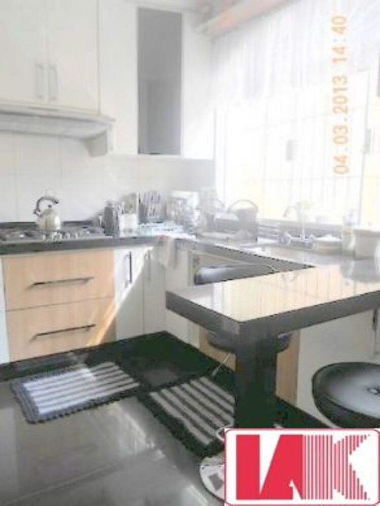 Sobrado, 3 quartos, 241 m² - Foto 3