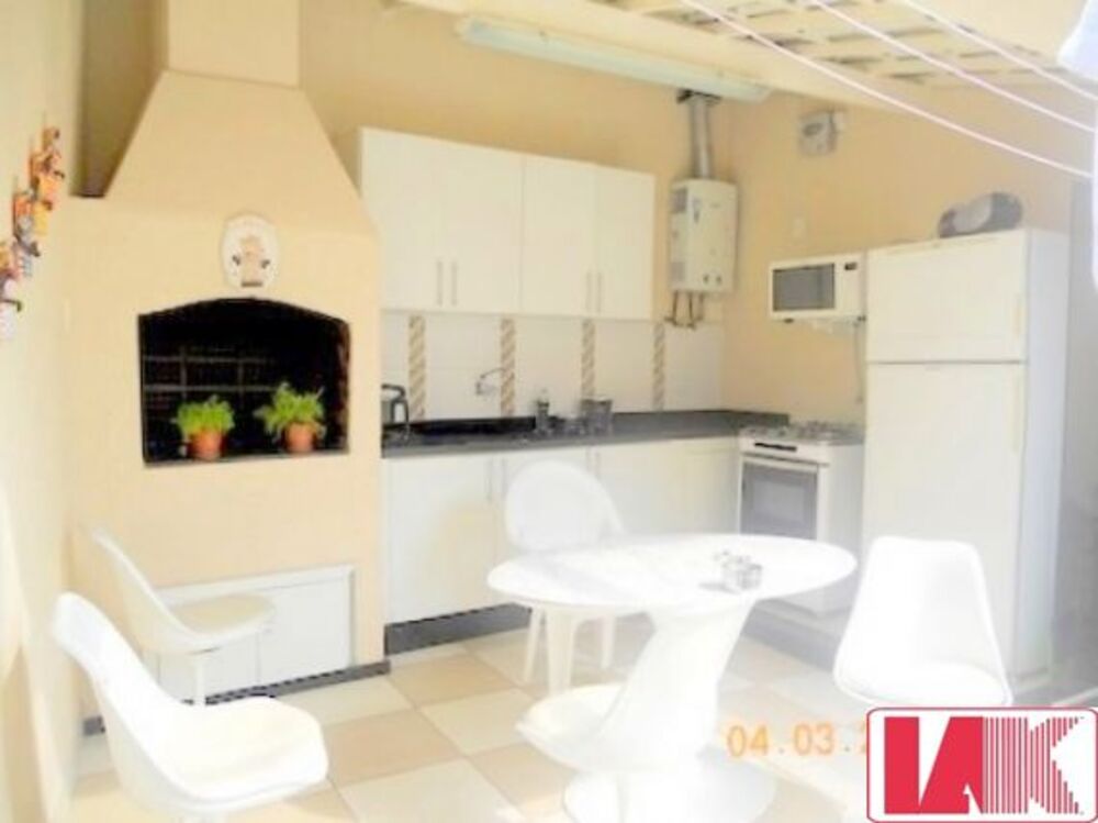 Sobrado, 3 quartos, 241 m² - Foto 4