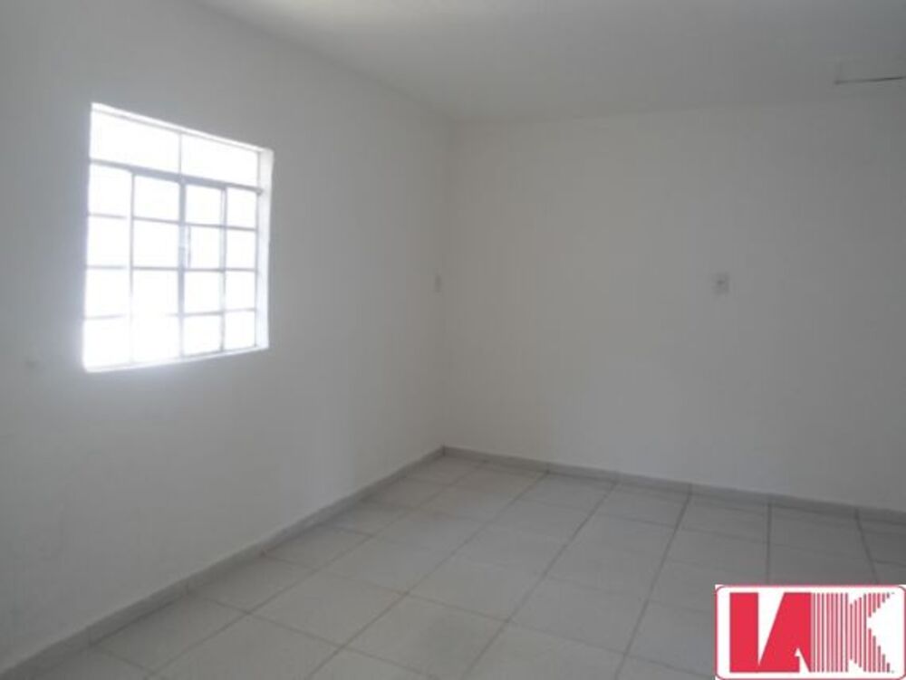 Casa, 1 quarto, 30 m² - Foto 2