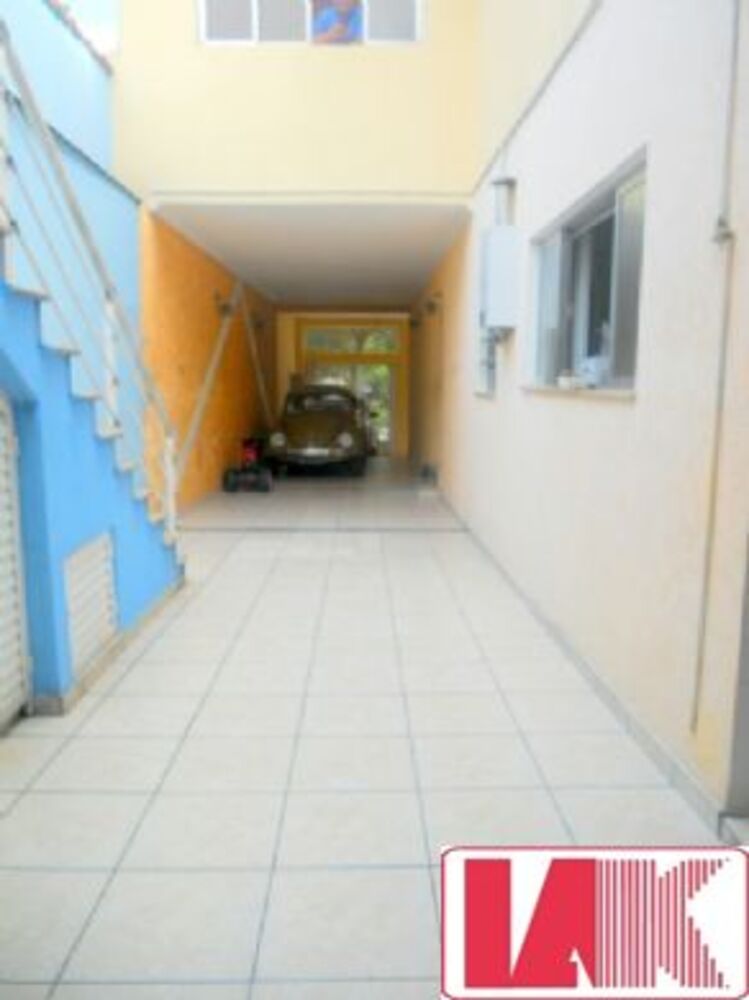 Sobrado à venda e aluguel com 3 quartos, 212m² - Foto 3