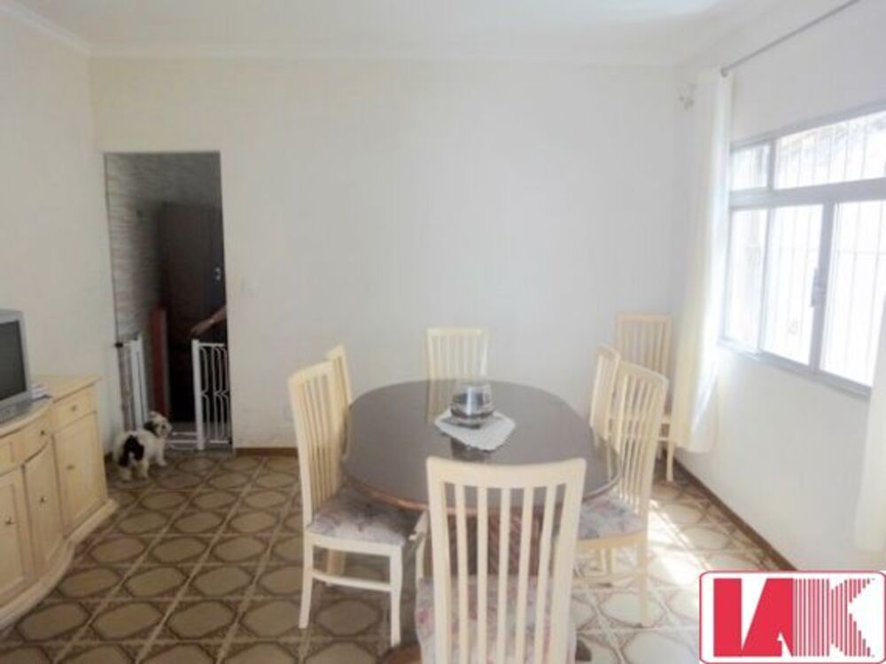Casa, 2 quartos, 211 m² - Foto 4