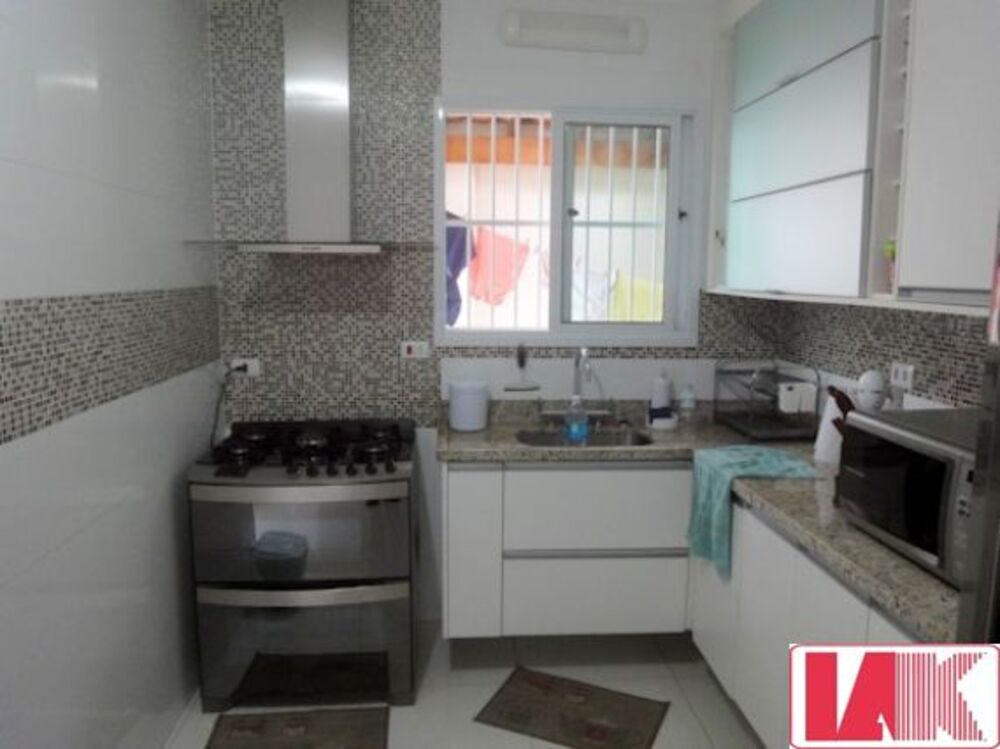 Casa, 1 quarto, 169 m² - Foto 3