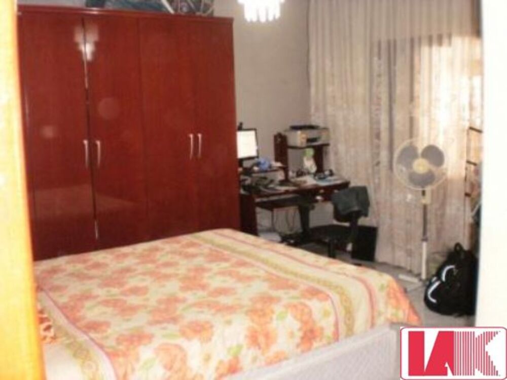 Casa, 4 quartos, 270 m² - Foto 4