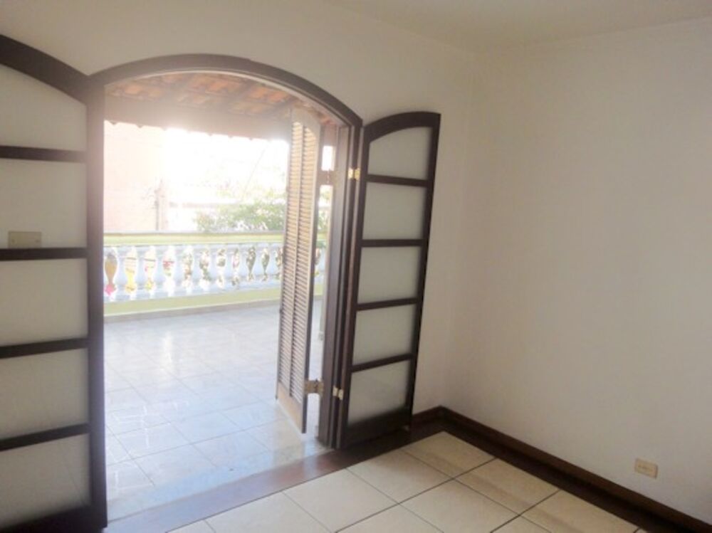 Sobrado, 4 quartos, 167 m² - Foto 1