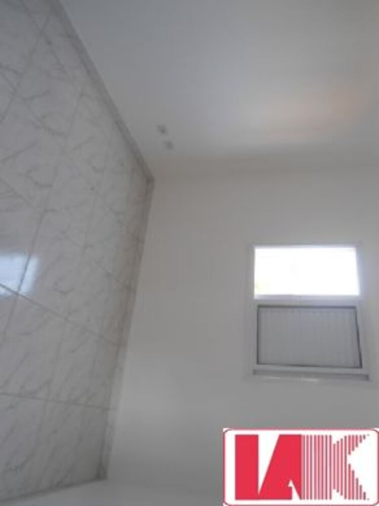 Sobrado para alugar com 2 quartos, 90m² - Foto 2