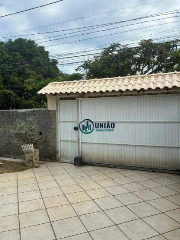 Casa, 4 quartos, 240 m² - Foto 17