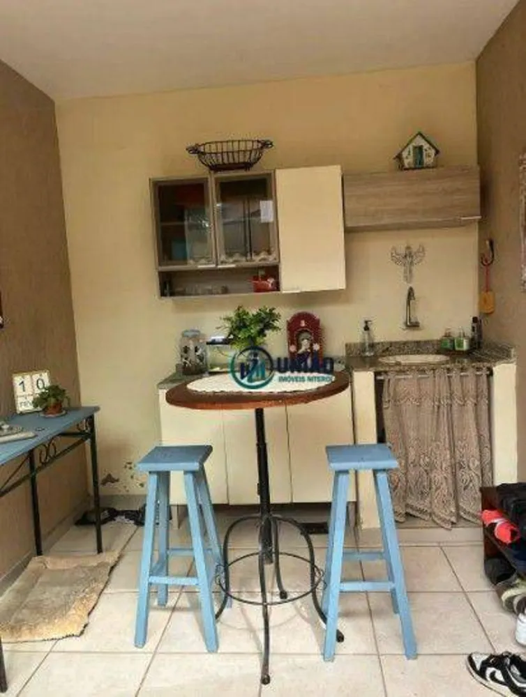 Casa, 4 quartos, 240 m² - Foto 13