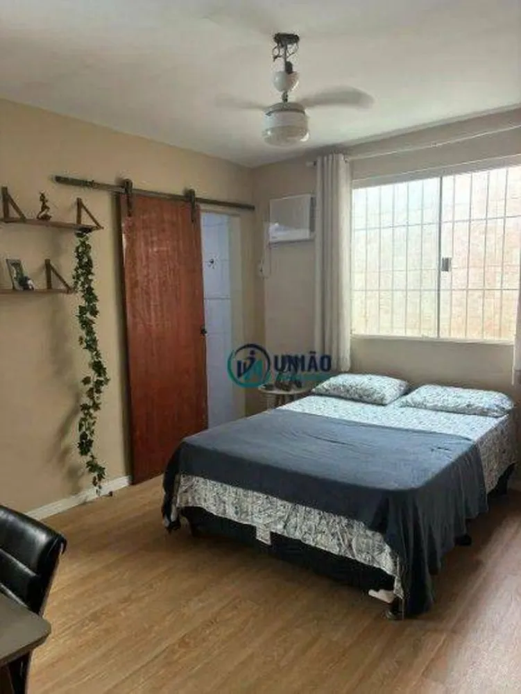 Casa, 4 quartos, 240 m² - Foto 9