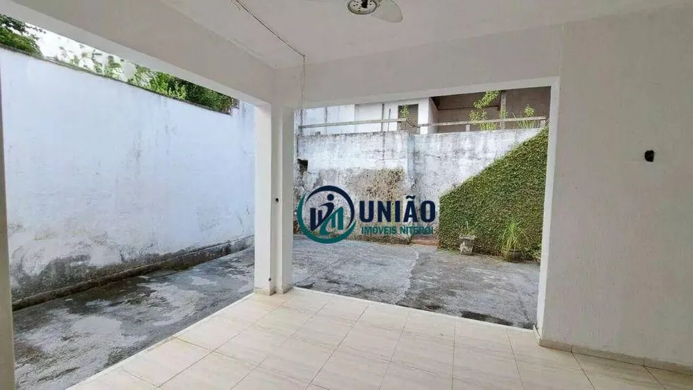 Casa, 3 quartos, 300 m² - Foto 16