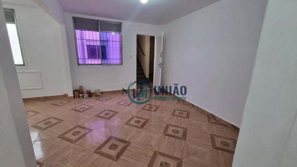 Apartamento à venda com 3 quartos, 69m² - Foto 4