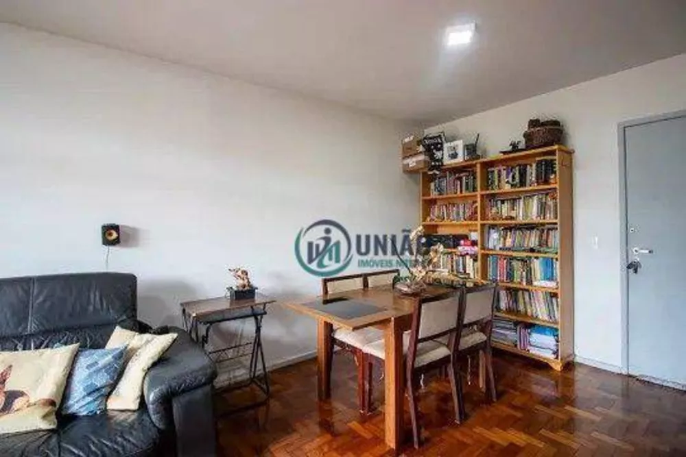 Apartamento à venda com 3 quartos, 98m² - Foto 3