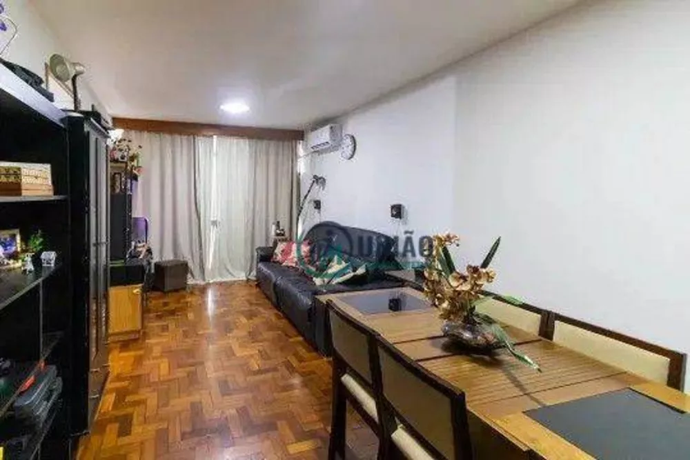 Apartamento à venda com 3 quartos, 98m² - Foto 9