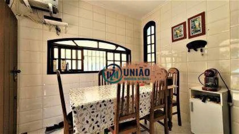 Casa, 3 quartos, 277 m² - Foto 13