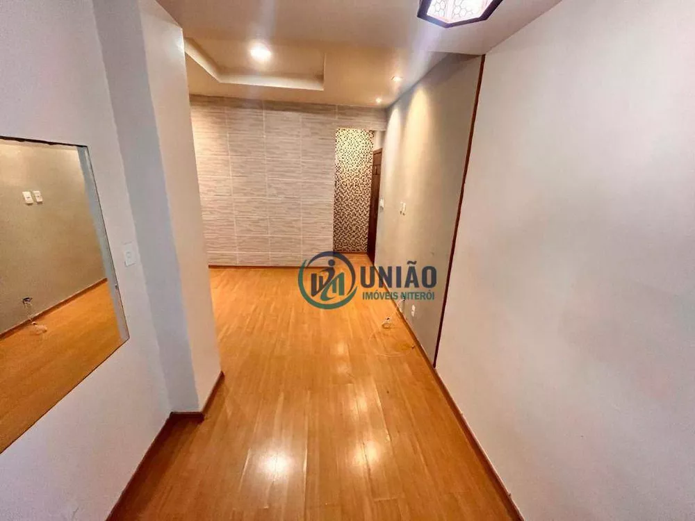 Apartamento à venda com 1 quarto, 45m² - Foto 4