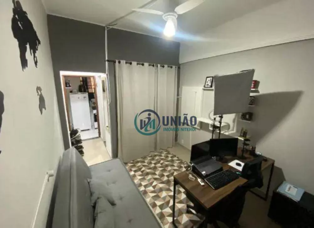 Apartamento à venda com 1 quarto, 32m² - Foto 1