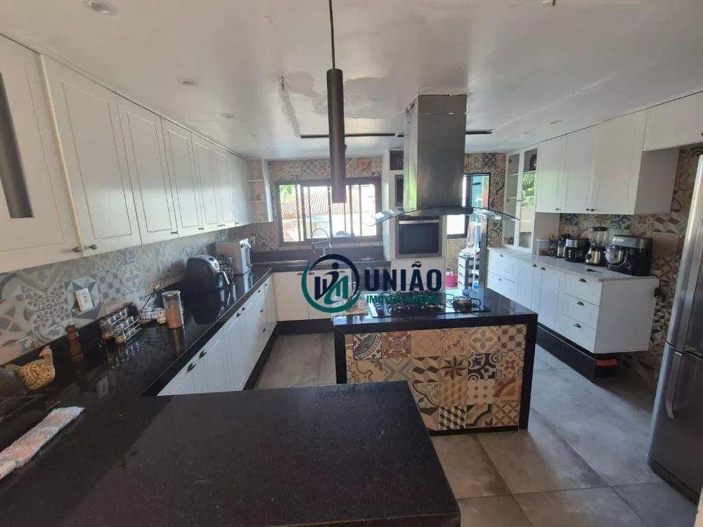Casa, 3 quartos, 180 m² - Foto 11