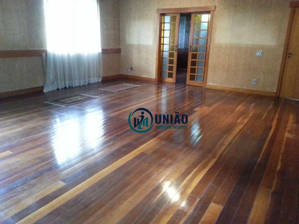 Casa, 4 quartos, 427 m² - Foto 1