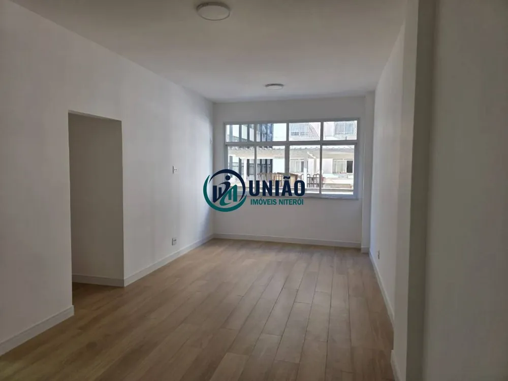 Apartamento, 3 quartos, 100 m² - Foto 2